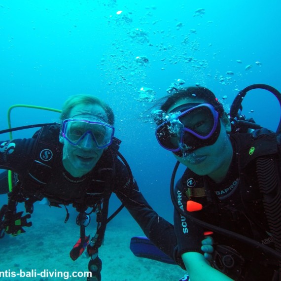 DAVID ROBINSON - HIS EXPERIENCE AT DUNE - ATLANTIS INTERNATIONAL BALI | Atlantis Bali Diving