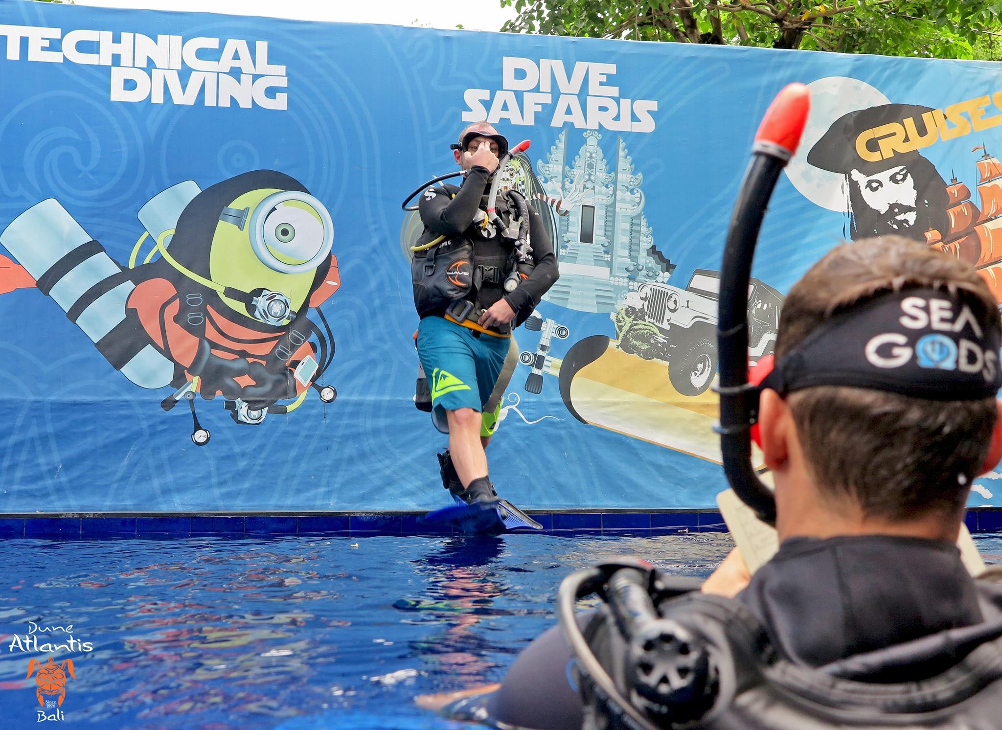 Meet Our New Divemaster : Viken !| Atlantis Bali Diving