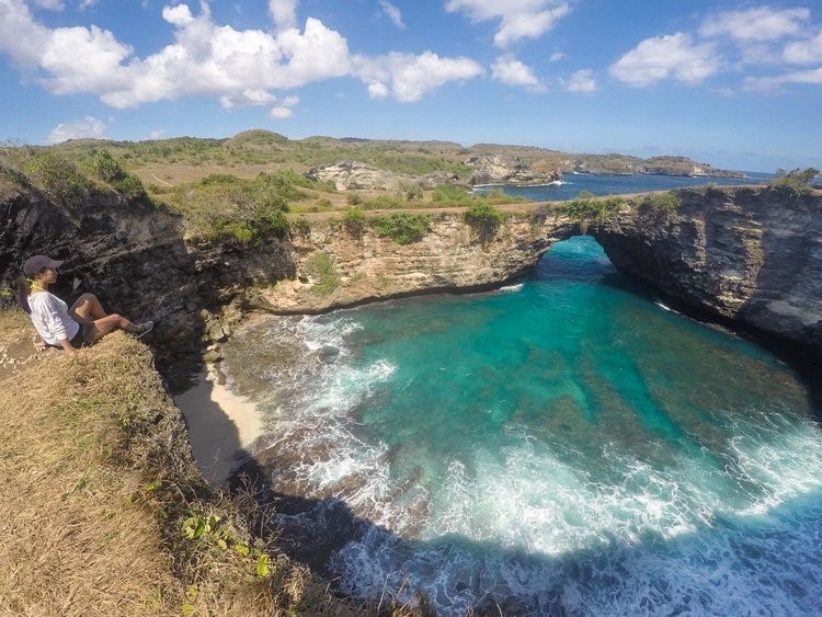 Broken Beach - Atlantis Bali Diving